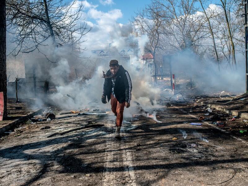 The clashes come as Greece bolsters its border after Ankara said it would no longer prevent refugees from crossing into Europe following the death of 33 Turkish troops in northern Syria. BULENT KILIC / AFP