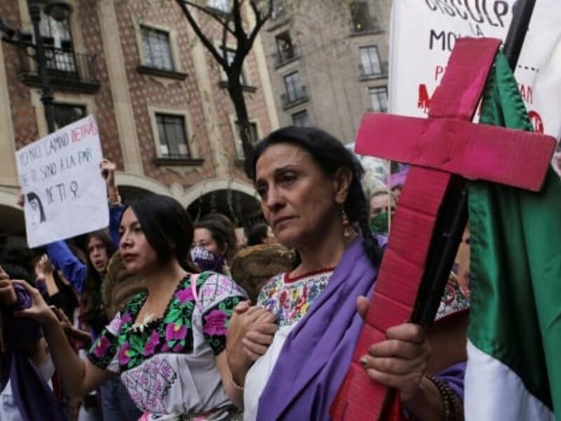 Mexican women stage nationwide ‘Day Without Us’ strike (Twitter)