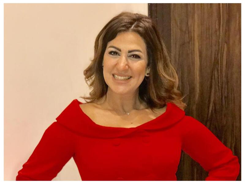 الإعلامية المصرية دينا عبد الكريم