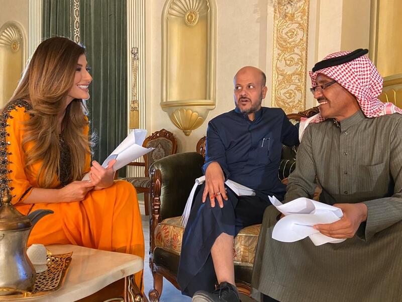 وفي منطقة القصيم بالسعودية، علقت الفنانة اللبنانية ريتا حرب والتي تواصل تصوير دورها في المسلسل السعودي (ضرب الرمل) أمام المطرب خالد عبدالرحمن.