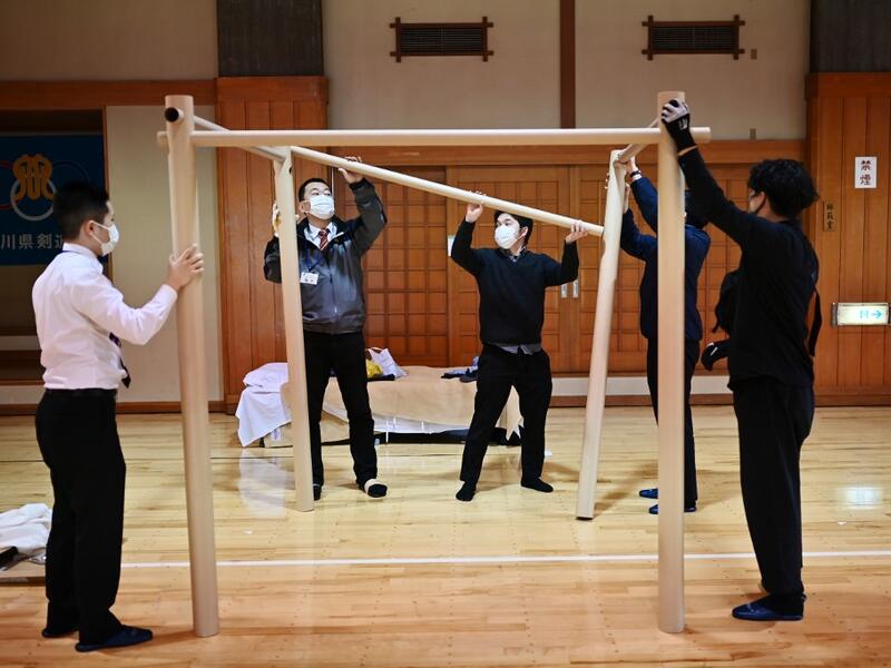 Thousands of "net cafe refugees" in Japan risk being turfed out onto the streets as the coronavirus pandemic forces the sudden closure of their uniquely Japanese 24/7 comic book havens. CHARLY TRIBALLEAU / AFP