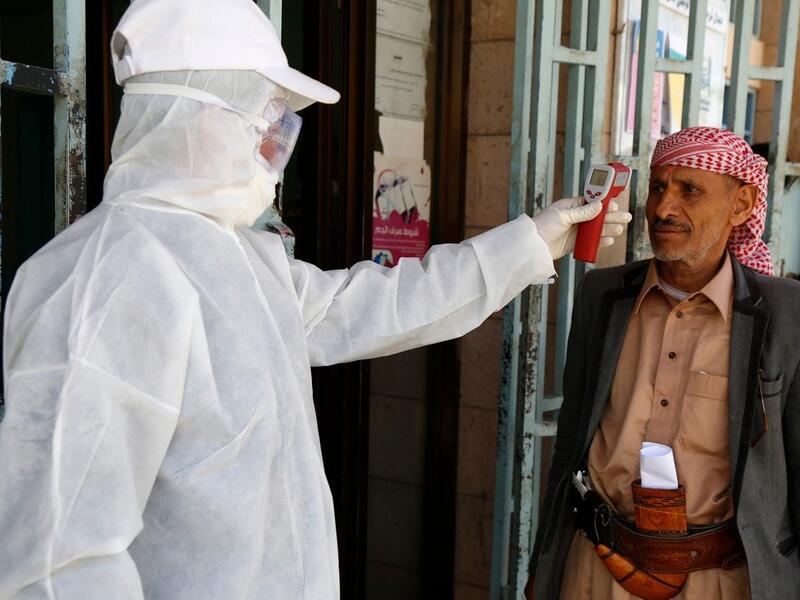 الدول العربية: اليمن والتي لم تسجل أي إصابات، وسط تحذيرات دولية بأن الحالات قد تظهر هناك بصورة مفاجئة.