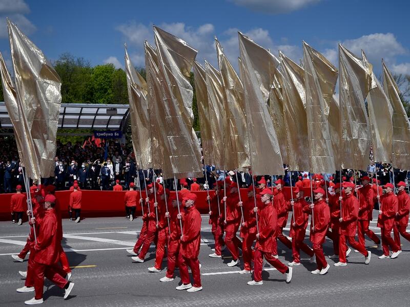 Performers take part in a military parade to mark the 75th anniversary of the Soviet Union's victory over Nazi Germany in World War Two, in Minsk on May 9, 2020. Sergei GAPON / AFP