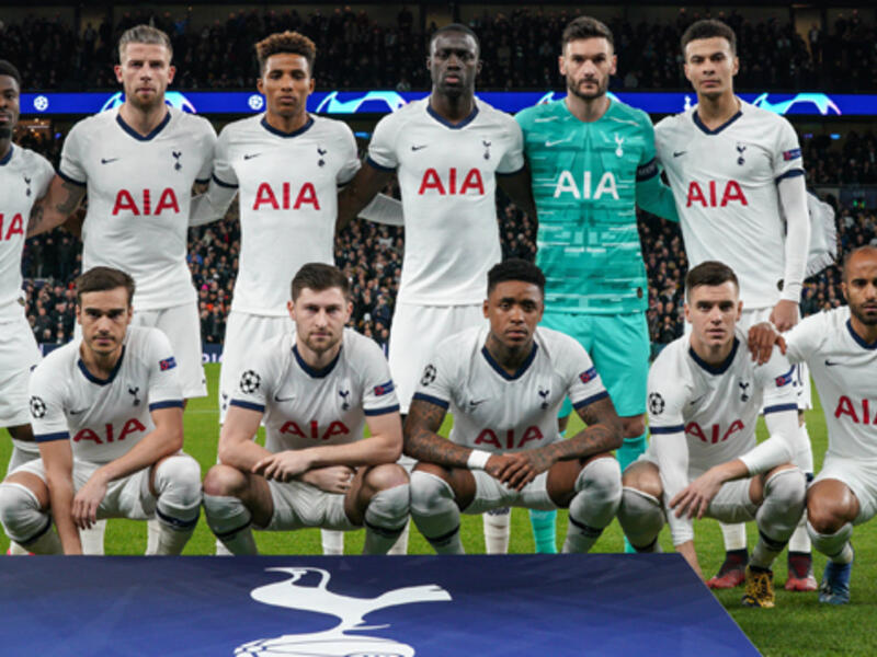 8- توتنهام (699 مليون يورو)