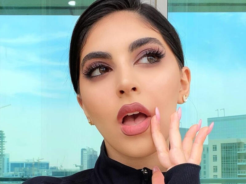 Dangerous Woman! Saudi Fashionista Shouq Posts Bathtub Footage Inspired by Ariana Grande