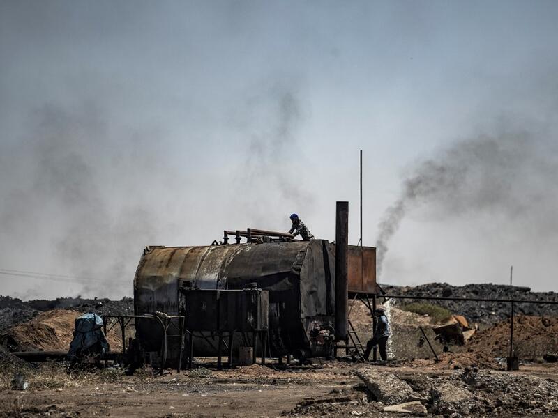 Oil pollution in Syria has become a growing concern since the 2011 onset of a civil war that has taken a toll on oil infrastructure and seen rival powers compete over control of key hydrocarbon fields. DELIL SOULEIMAN / AFP
