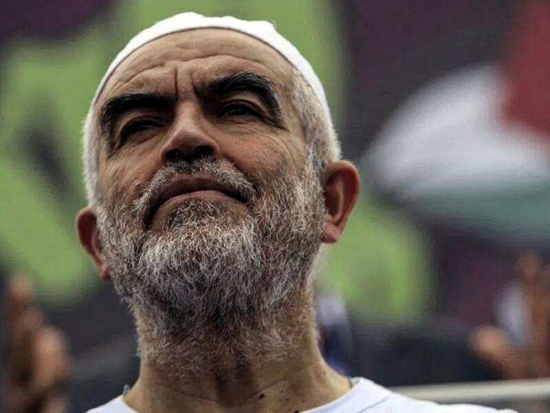 عام 2011: تم اعتقاله في بريطانيا دون وجه حق وذلك بتحريض من إسرائيل، لكن تم الإفراج عنه، إلا أنه عند وصوله إلى مسقط رأسه أم الفحم في 16 أبريل 2012 منع من دخول القدس حتى نهاية أبريل 2012.