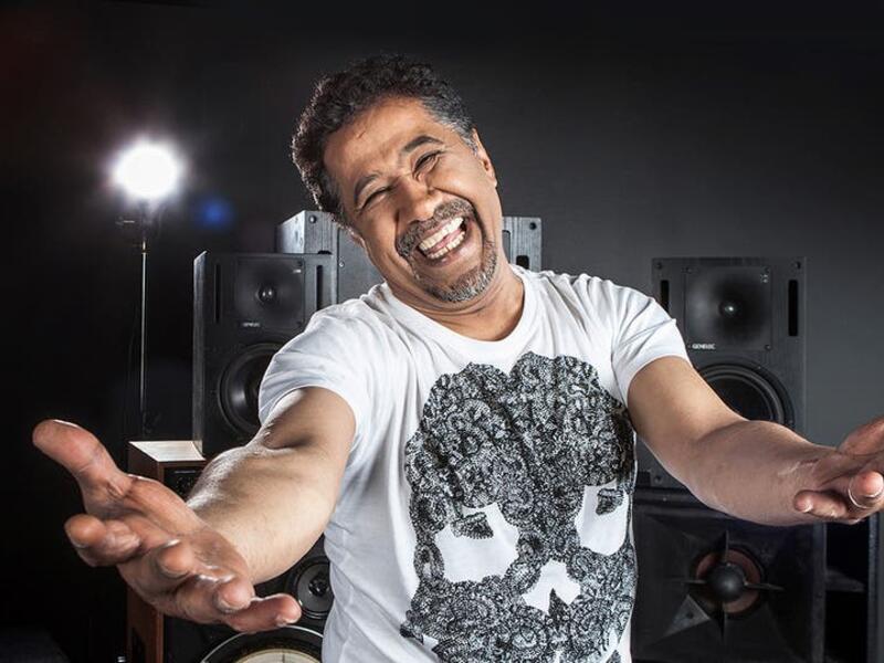 الشاب خالد يطرح "اسمها بيورت" تضامنًا مع ضحايا الانفجار