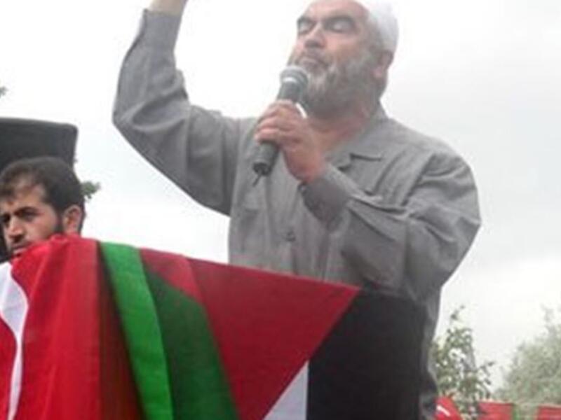 عام 2010: شارك في أسطول الحرية الهادف لفك الحصار عن قطاع غزة حيث تعرض الأسطول لعملية قرصنة بحرية في المياه الدولية من السفن الحربية الإسرائيلية. 