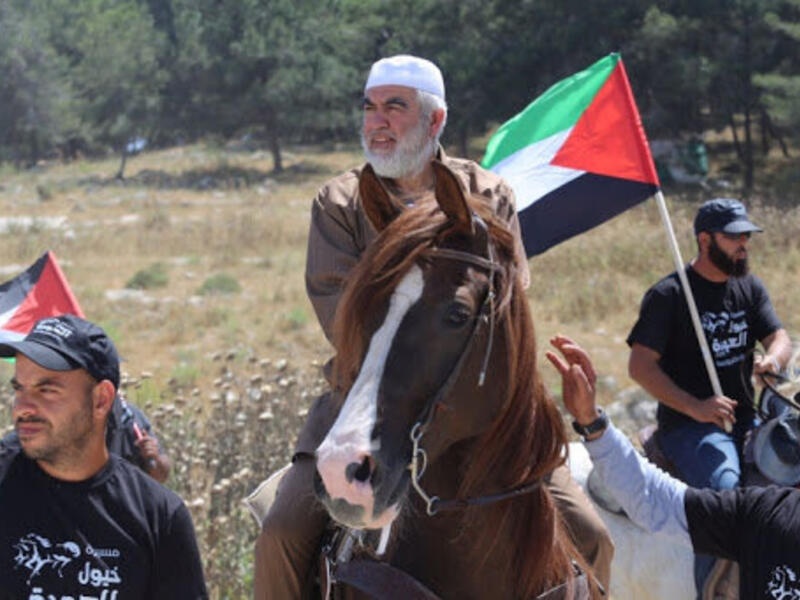 عام 2003: اعتقل بعد اتهامه وعدد من قادة الحركة الإسلامية من قبل النيابة العامة الإسرائيلية بتهمة تبييض الأموال لصالح حركة المقاومة الإسلامية (حماس).