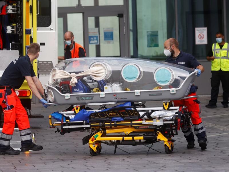 Tests carried out on Russian opposition leader Alexei Navalny provide clear proof that he was poisoned by a chemical nerve agent, the German government said Wednesday, September 2, 2020, demanding explanations from Moscow. Odd ANDERSEN / AFP