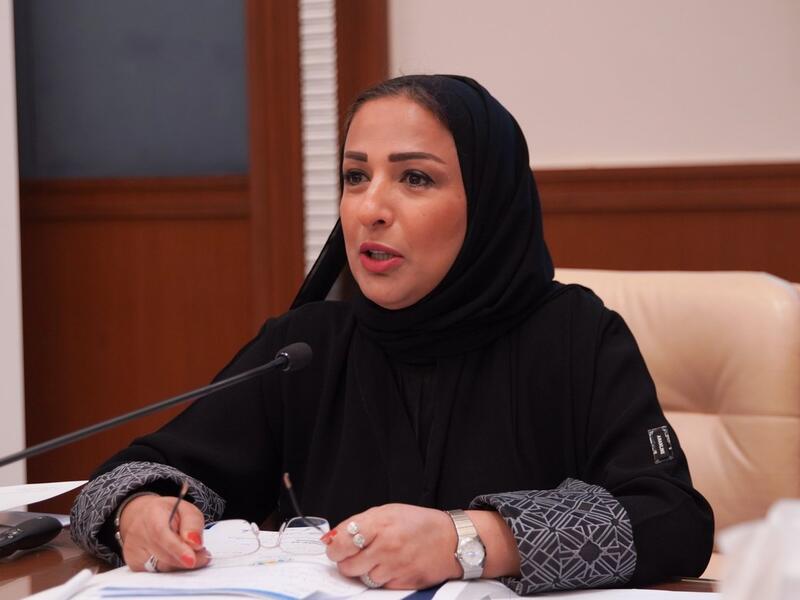 شاركت في مؤتمرات محلية ودولية تخصُّ الشباب والمجتمع وهي مدربة لمدربي برنامج تنمية مهارات الاتصال، النسخة العالمية، اليونيسكو، وكذلك المنظمة العالمية للكشافة.