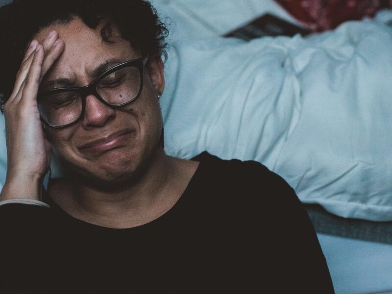 هل تشعر بالاكتئاب؟ قد يكون لديك نقص في هذه العناصر الغذائية