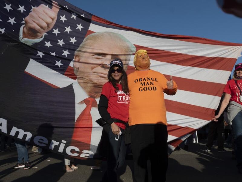 Supporters of US President Donald Trump rally at the US Supreme Court in Washington, DC, on November 14, 2020. ANDREW CABALLERO-REYNOLDS / AFP
