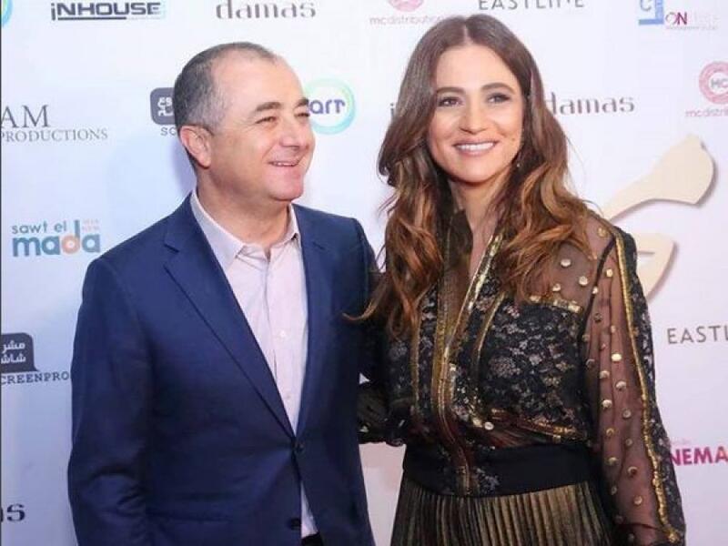 جوليا بطرس: تحوّل إلياس ابي صعب زوج الفنانة جوليا بطرس إلى نجم في الساحة اللبنانية بعد تعيينه وزير التربية والتعليم العالي اللبناني، وبات من أشهر السياسيين المتزوجين من فنانات نظرًا لمكانة بطرس على الساحة الفنية.