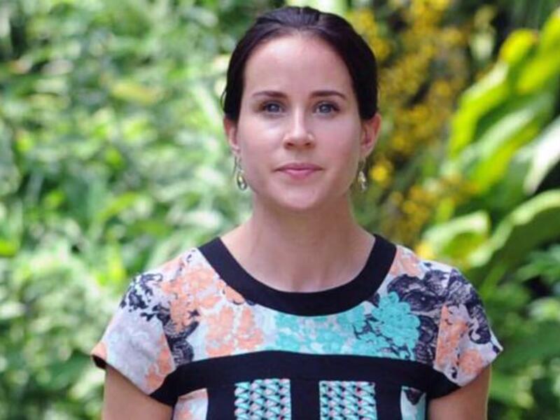 لكن صفحة "آشلي"، لم تكن أيضًا ناصعة البياض، كما تذكر "ديلي ميرور"، حيث قُبض عليها عام 1999 بتهمة حيازة الماريغوانا، كما تصادمت مع الشرطة عام 2000.