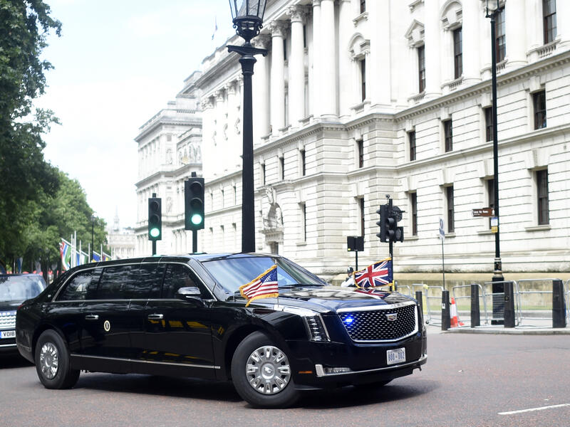 تعد السيارة مكلفة في تشغيلها وتعمل بمحرك "في 8 تيربو" يعمل بالديزل، ويضاف إلى ذلك تكلفة نقلها بواسطة طائرة نقل عسكري "سي - 17" إلى أي مكان يتجه إليه الرئيس.