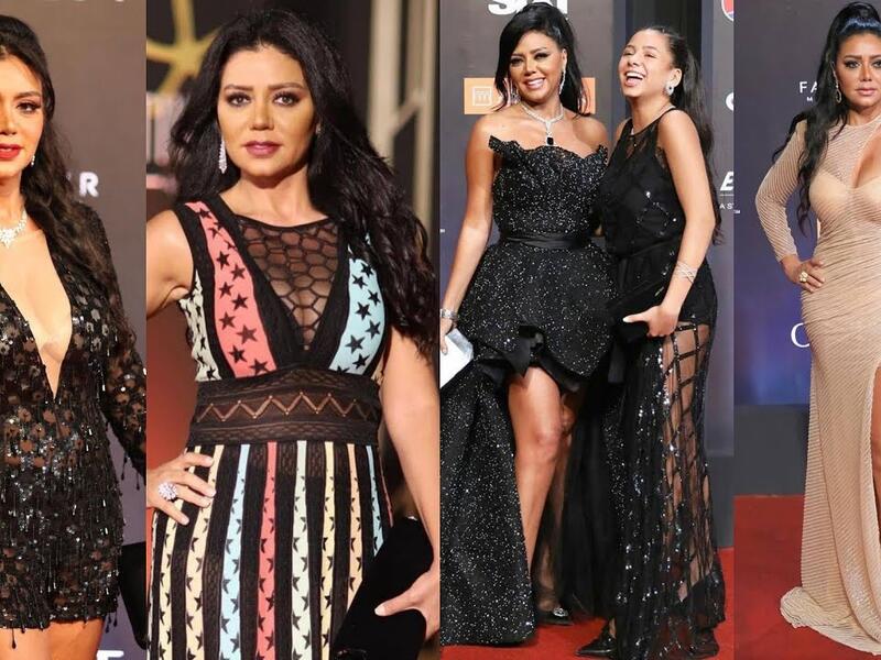 مهرجان الجونة السينمائي:  فاجأت الجميع بإطلالات جريئة جمعت بين الـ"جمبسوت" الأسود القصير مفتوح الصدر، وفستان طويًا مفتوح من الأمام ومغطى من البطن باستثناء منطقة السُرة.