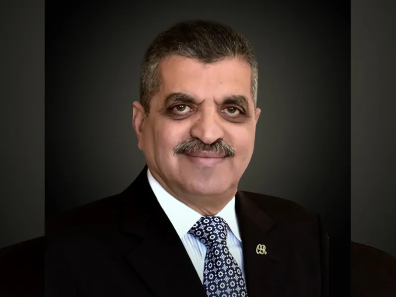 10 . Osama Mounier Mohamed Rabi (Egyptian) 