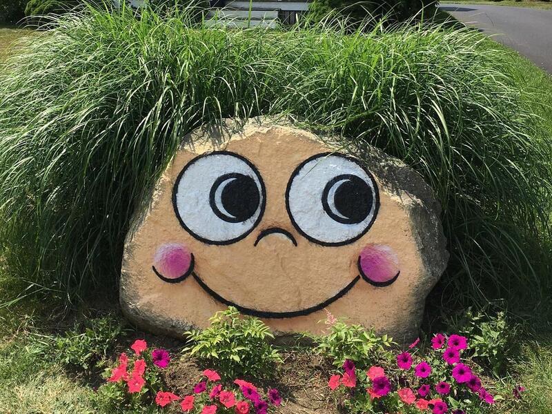 American street artist Tom Bob