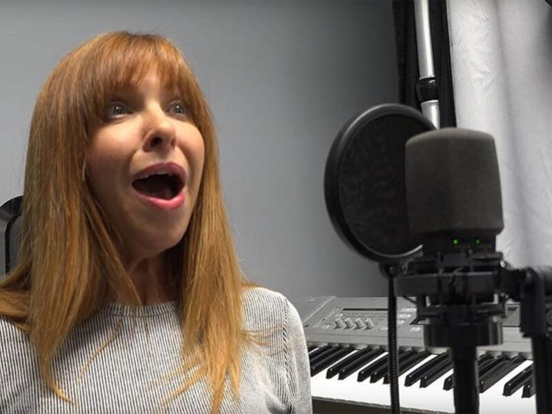 Singer Joy Chapman