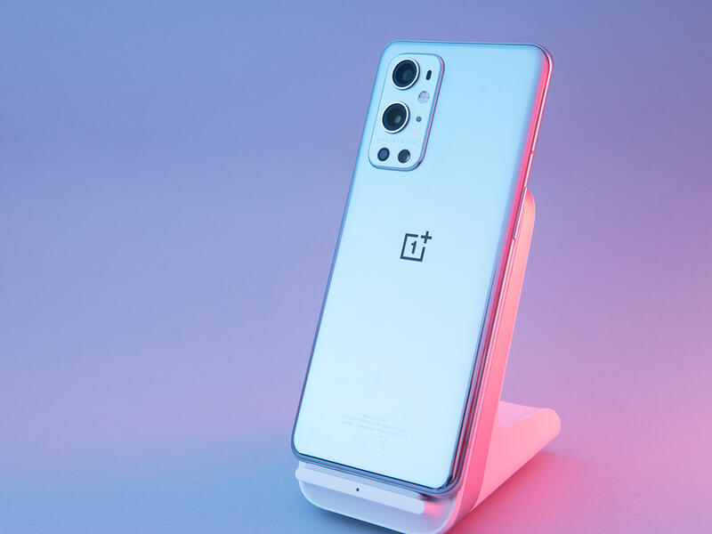 4. ONEPLUS 9