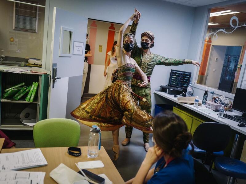 Ballet dancers in Children's hospital in Paris.