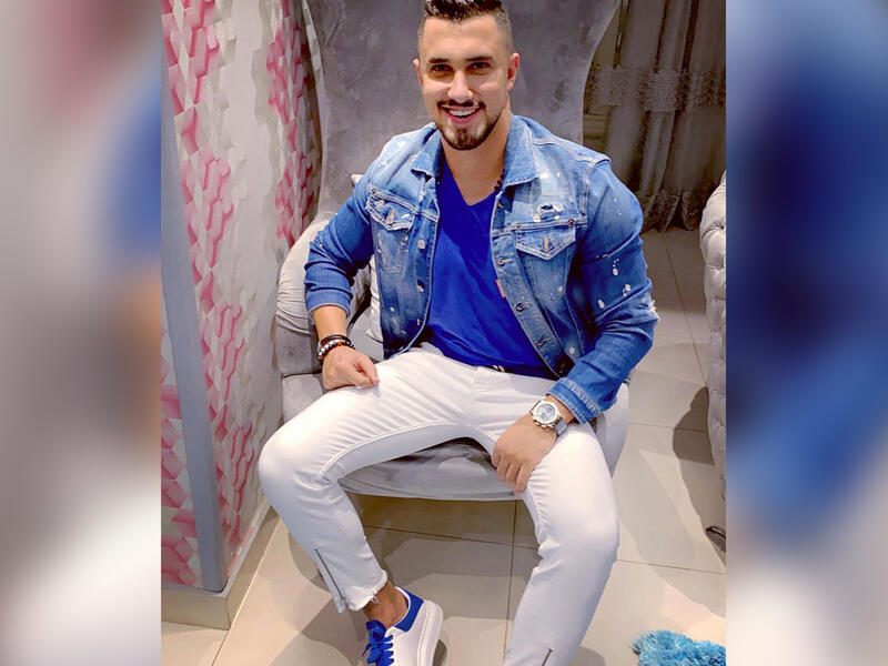 Mahmoud Saad Elsoghayar, son of folk singer Saad Elsoghayar