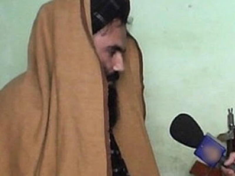 زعيم شبكة حقاني سراج الدين حقاني: نجل أحد أشهر قادة الجهاد ضد السوفيات جلال الدين حقاني، تعتبر واشنطن شبكة حقاني إرهابية وواحدة من أخطر الفصائل التي تقاتل القوات الأميركية وقوات حلف شمال الأطلسي (الناتو) في العقدين الماضيين في أفغانستان.