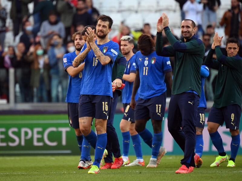 إيطاليا تفوز بالمركز الثالث