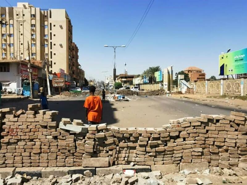 87 teachers arrested in sit-in protesting Sudan military coup