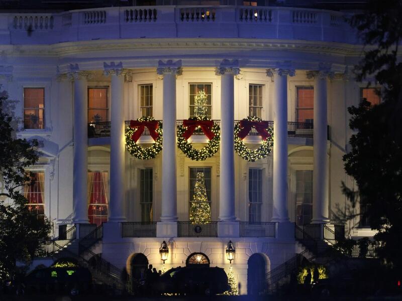 The World Wears Christmas Spirit Despite Omicron Fears