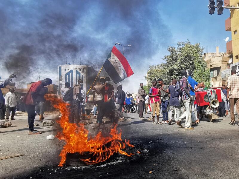 anti-coup protests continue in Sudan 