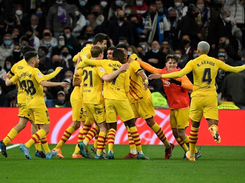 برشلونة يريد بيع عدد كبير من اللاعبين خلال الصيف