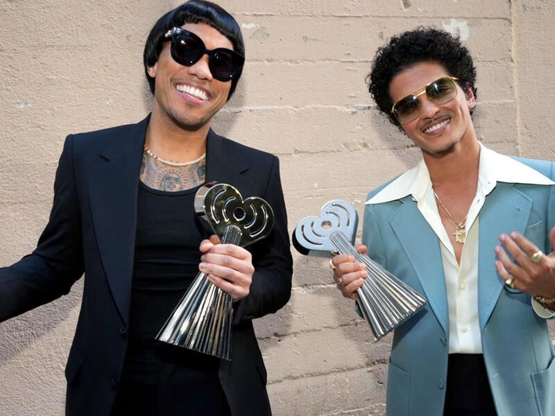 Best Duo/Group of the Year: Bruno Mars, Anderson .Paak, Silk Sonic