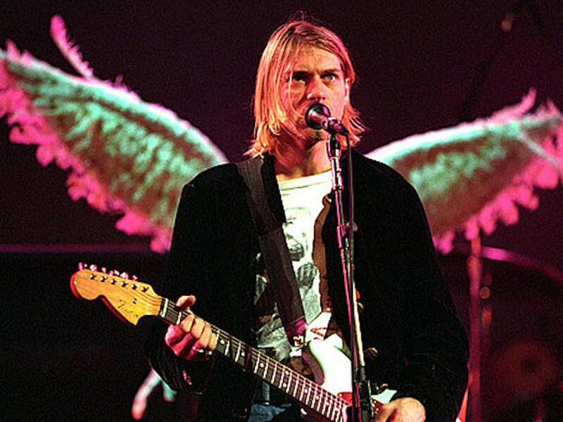 Cobain started using Heroin to alleviate chronic stomach pain