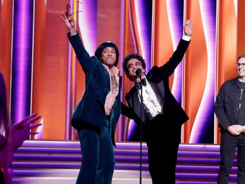 Best R&B Performance - "Leave The Door Open," Silk Sonic