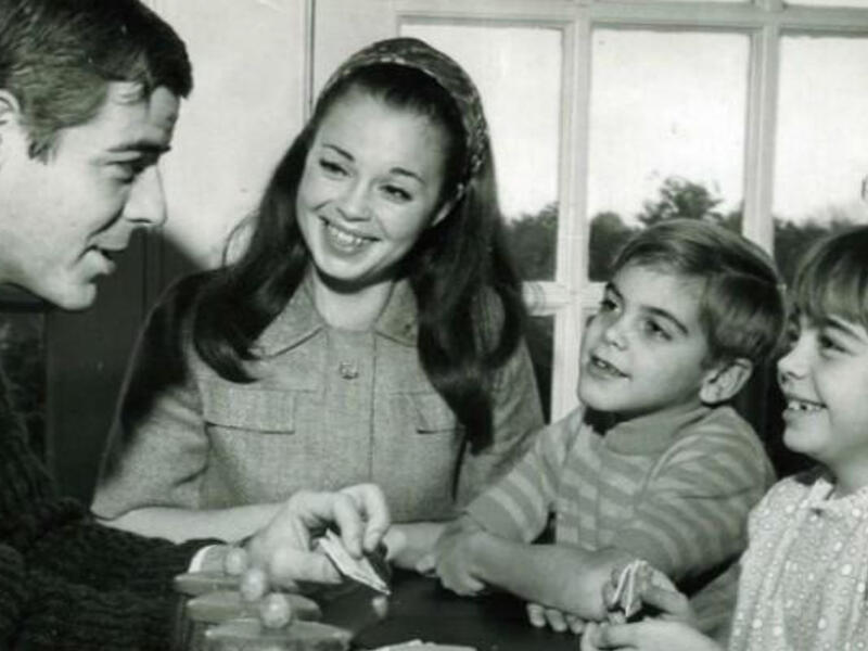 7 year old George Clooney with his family back in 1968