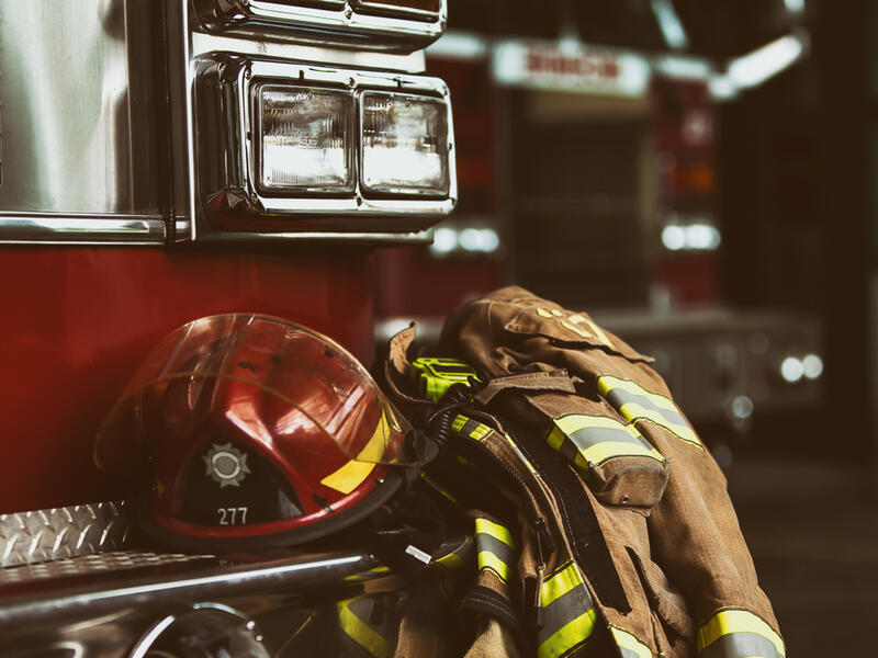 firefighter's helmet