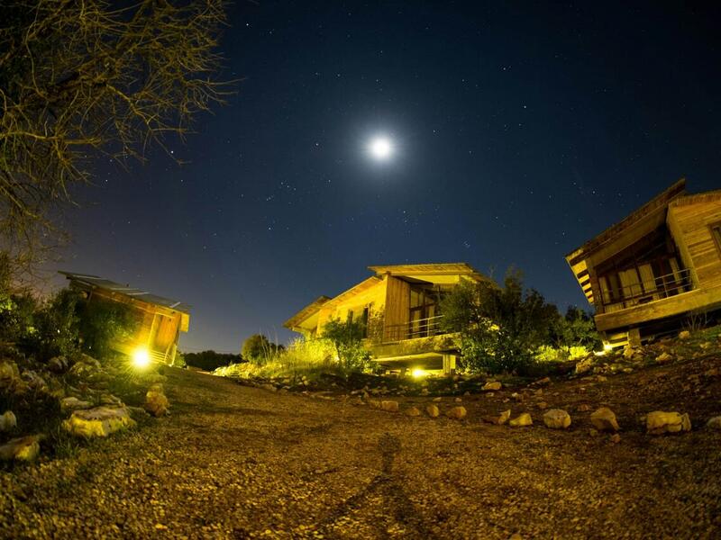 Ajloun at night 