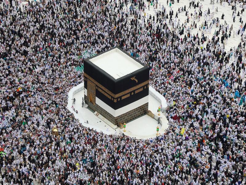 تحذير سعودي للمعتمرين القادمين من الخارج