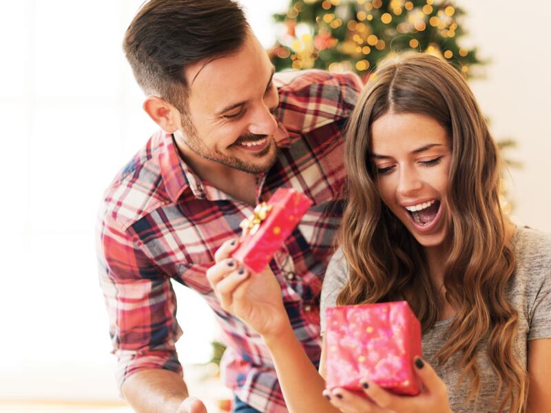 أفكار هدايا عيد الحب 2026