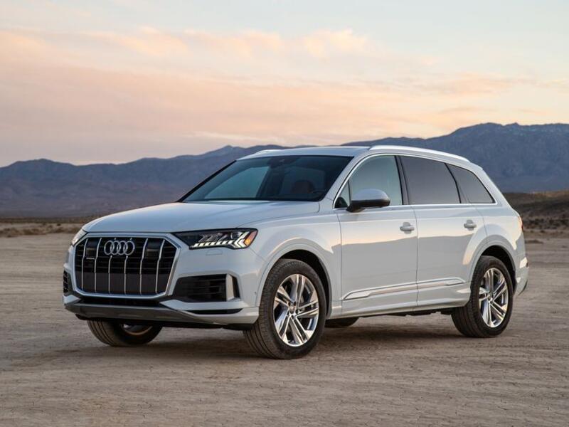 Eurostar Rent-A-Car Offers  Brand New 2023 Audi Q7 for Lease in UAE