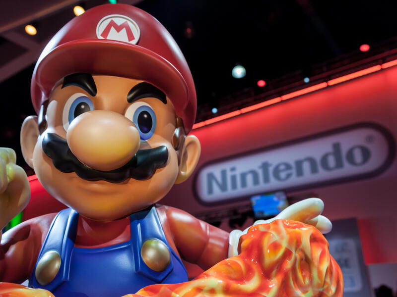 Nintendo lowers forecast