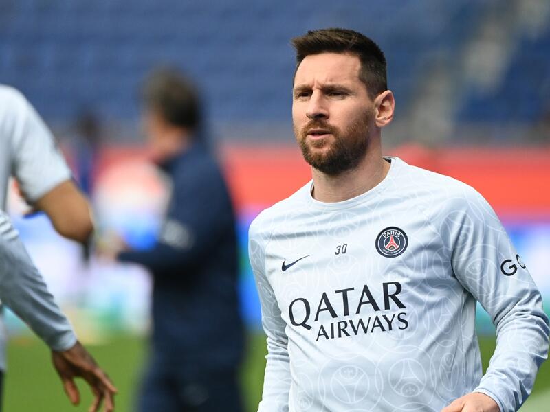 Paris Saint-Germain's Argentine forward Lionel Messi looks on as he warms up prior to the French L1 football match between Paris Saint-Germain (PSG) and FC Lorient at The Parc des Princes Stadium in Paris on April 30, 2023. (Photo by Alain JOCARD / AFP)
