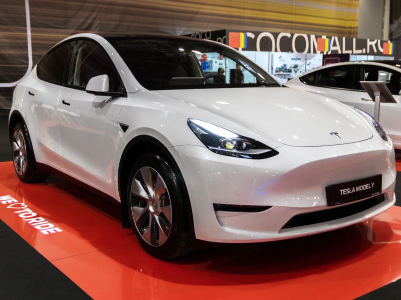 Tesla Model Y السيارة الاكثر مبيعا في العالم..وايلون ماسك يصيب في توقعاته