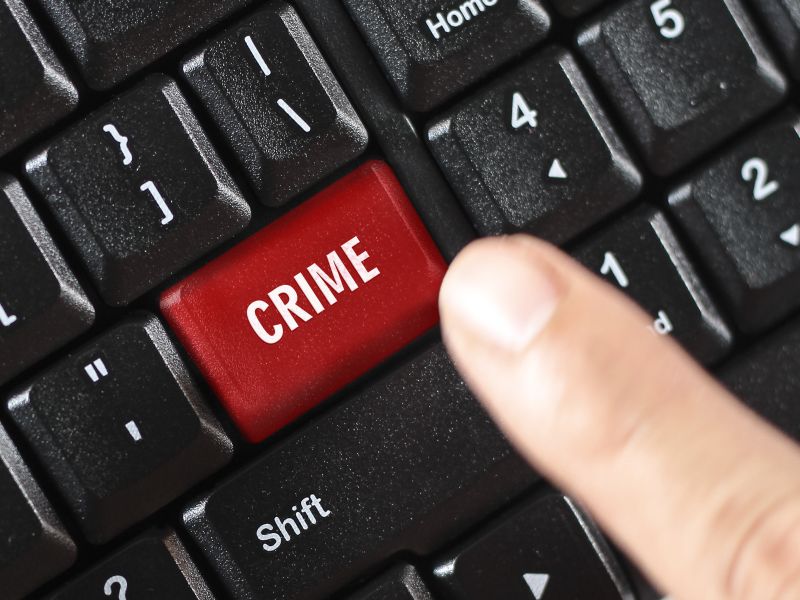 Instagram promote child molestation - Report
