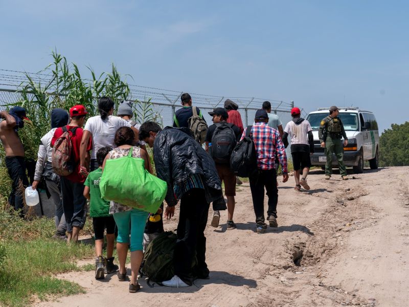 Migrants