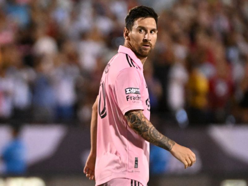 Lionel Messi #10 of Inter Miami CF reacts after making his penalty kick attempt during the Leagues Cup 2023 Round of 16 match between Inter Miami CF and FC Dallas at Toyota Stadium on August 06, 2023 in Frisco, Texas. Logan Riely/Getty Images/AFP (Photo by Logan Riely / GETTY IMAGES NORTH AMERICA / Getty Images via AFP)