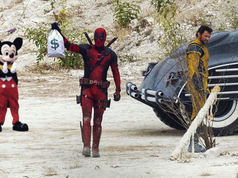 Ryan Reynolds Mocks Deadpool 3 Leaks With Clearly Hilarious Photos. (Ryan Reynolds/ Twitter)